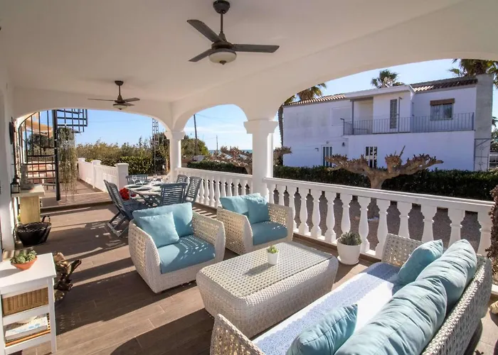 Villa Oasis Rural Frente Al Mar Albert Villas