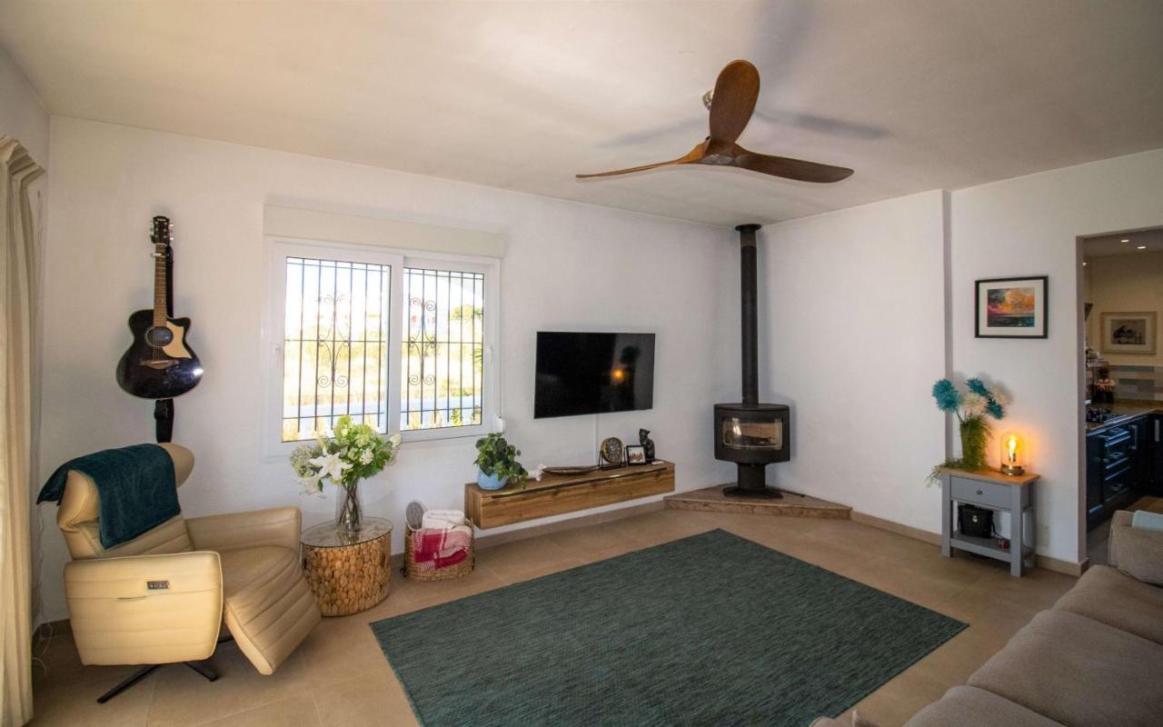 Villa Oasis Rural Frente Al Mar Albert Villas